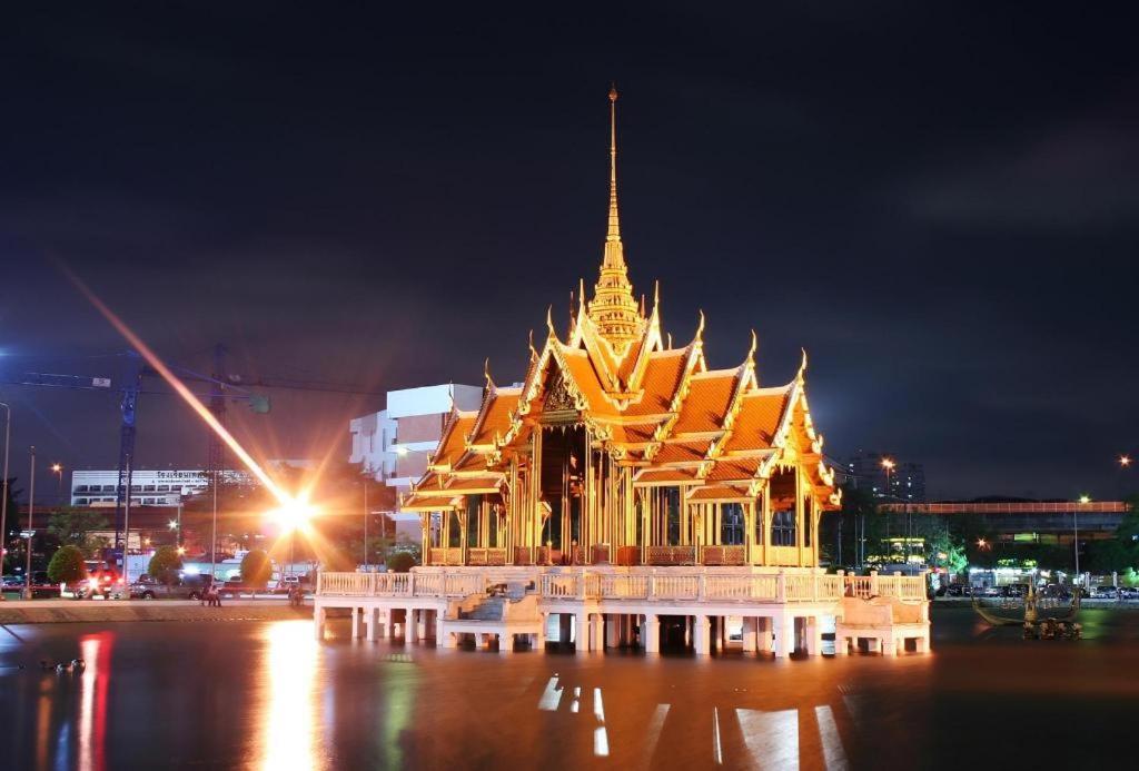 Heyyyy Bangkok Vandrarhem Exteriör bild